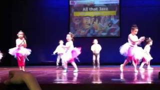 Download lagu Michi jazz dance Michi jazz dance