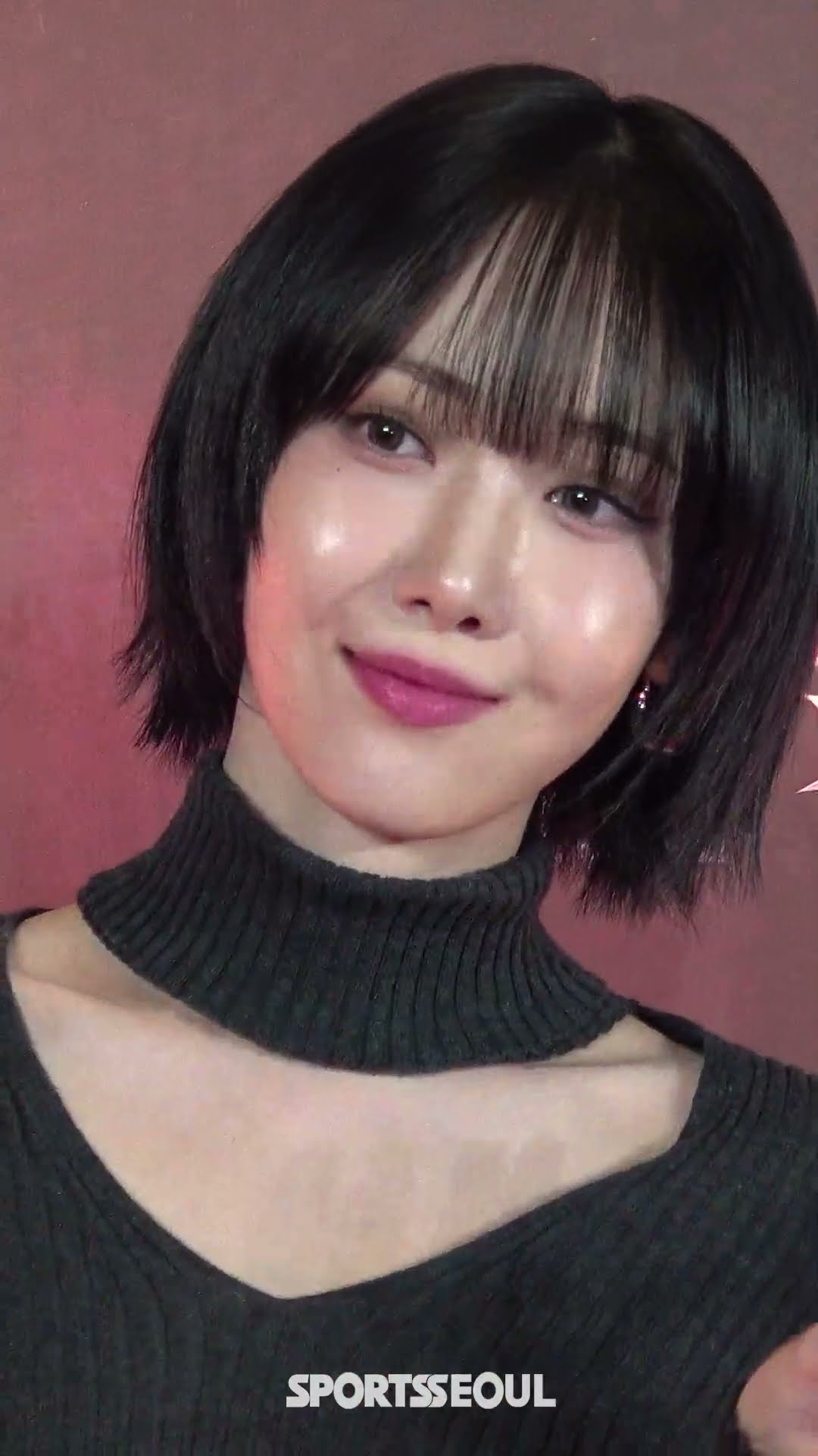 비비지 신비, 숏컷한 블랙 냐옹이