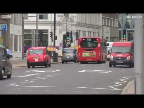 Optical illusion speed bumps slow London drivers down - YouTube