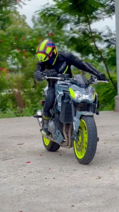 Z900 Akrapovic Exhaust Sound
