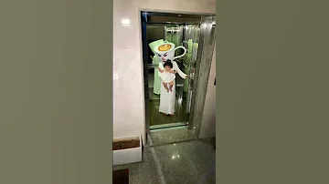 باليرينا كابتشينا خطفت ميمي من البيت 