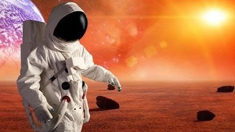 Michio Kaku - More on Colonizing Mars & Listener Questions