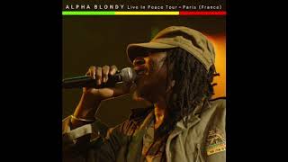 Alpha Blondy - Ne Tirez Pas Sur L&#39;ambulance (Live)