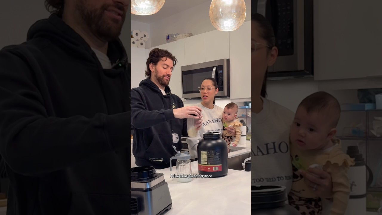 Розыгрыш с питьем грудного молока 🤣 