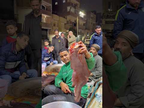 قاريا مصرية كاملة بتتسحر كبدة جملي