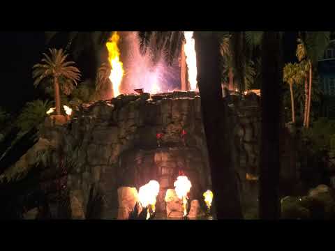 Volcano Fountain Mirage Hotel Las Vegas