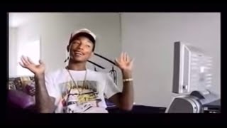 Pharrell Williams Singing Stereo Lab