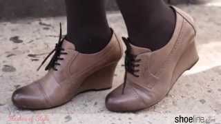 How To Style The Oxford Wedge With Flashes Of Styles Bonnie Barton