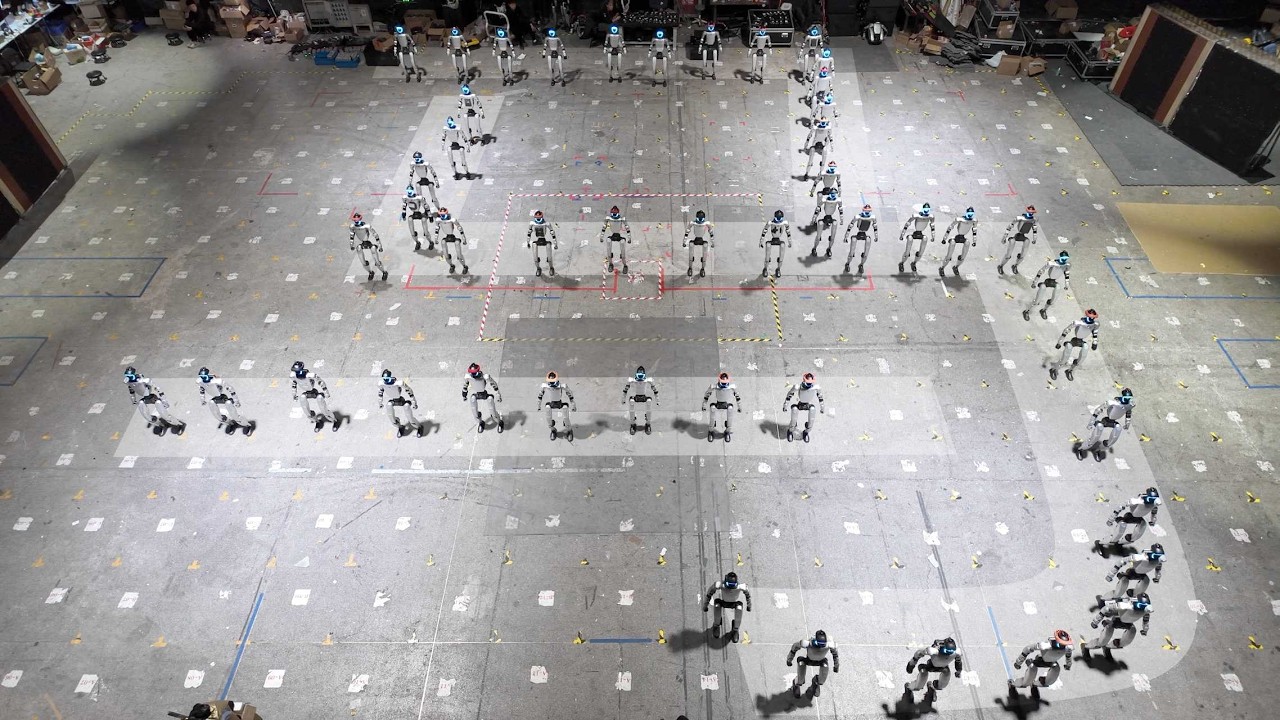 A Whole Bunch of Robots Sending New Year Greetings