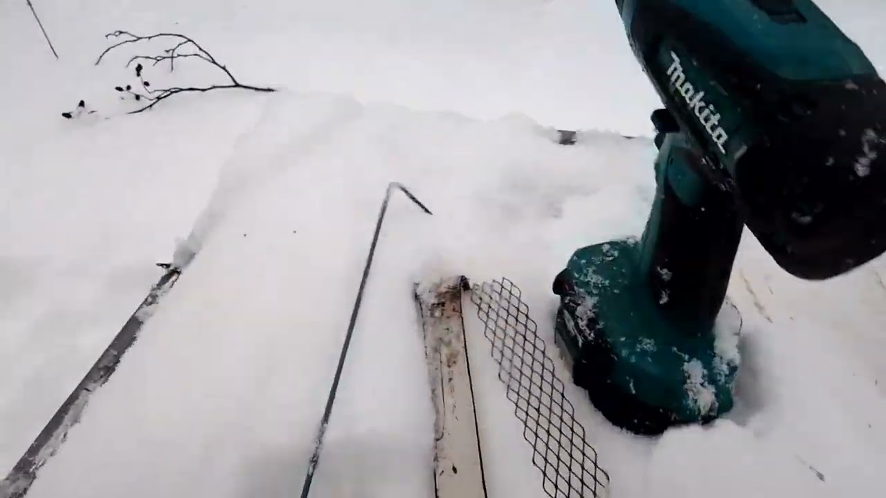 опять напакостила