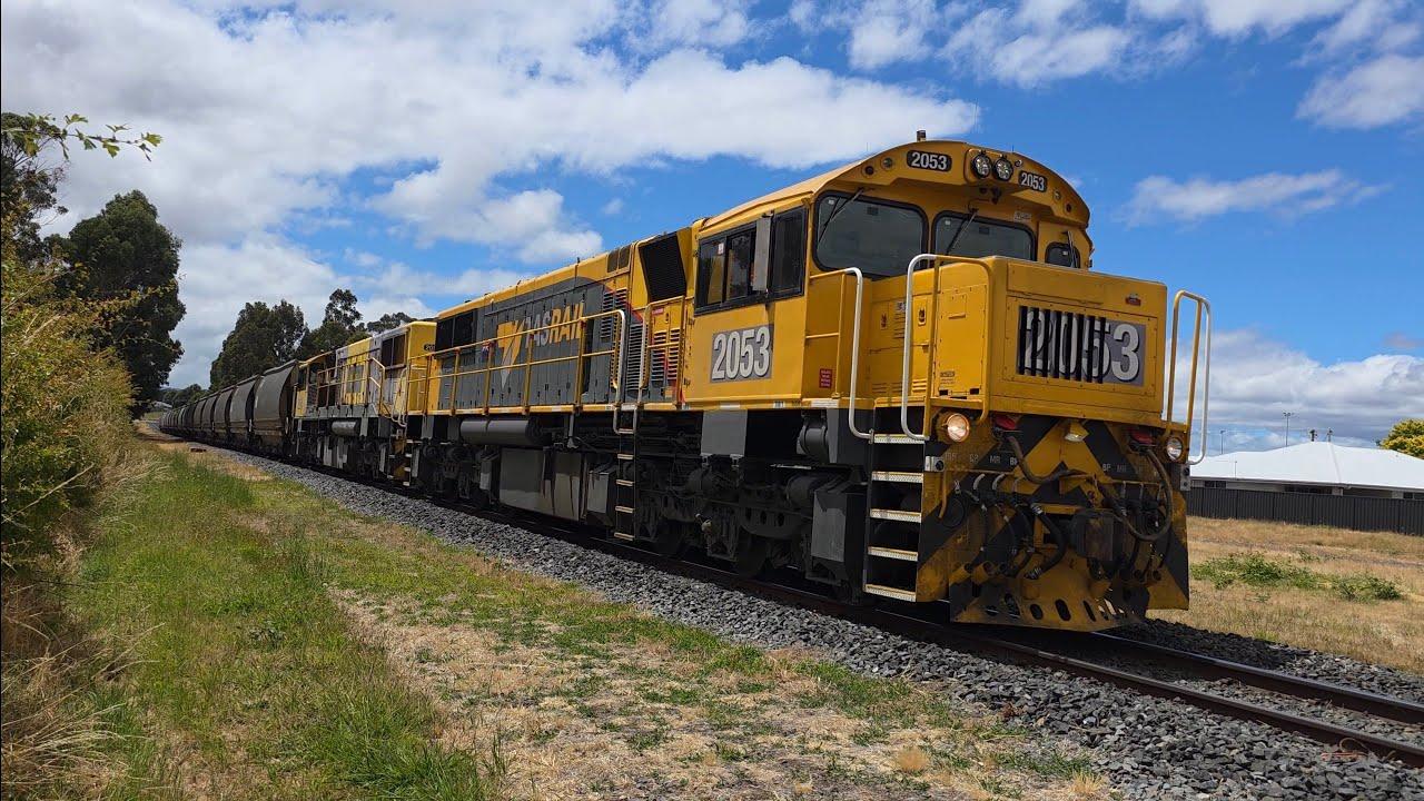 TasRail 2053 2054 #46 Coal train Main Road Perth