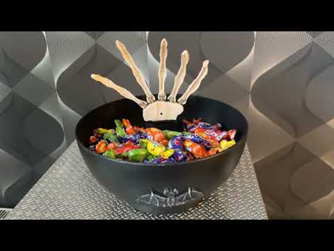 Art nr 97066 - Candy bowl with skeleton hand