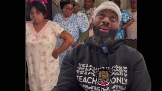 Download Lagu Showing love to the Moo Moo on Thanksgiving! Happy Thanksgiving family!!!!! MP3