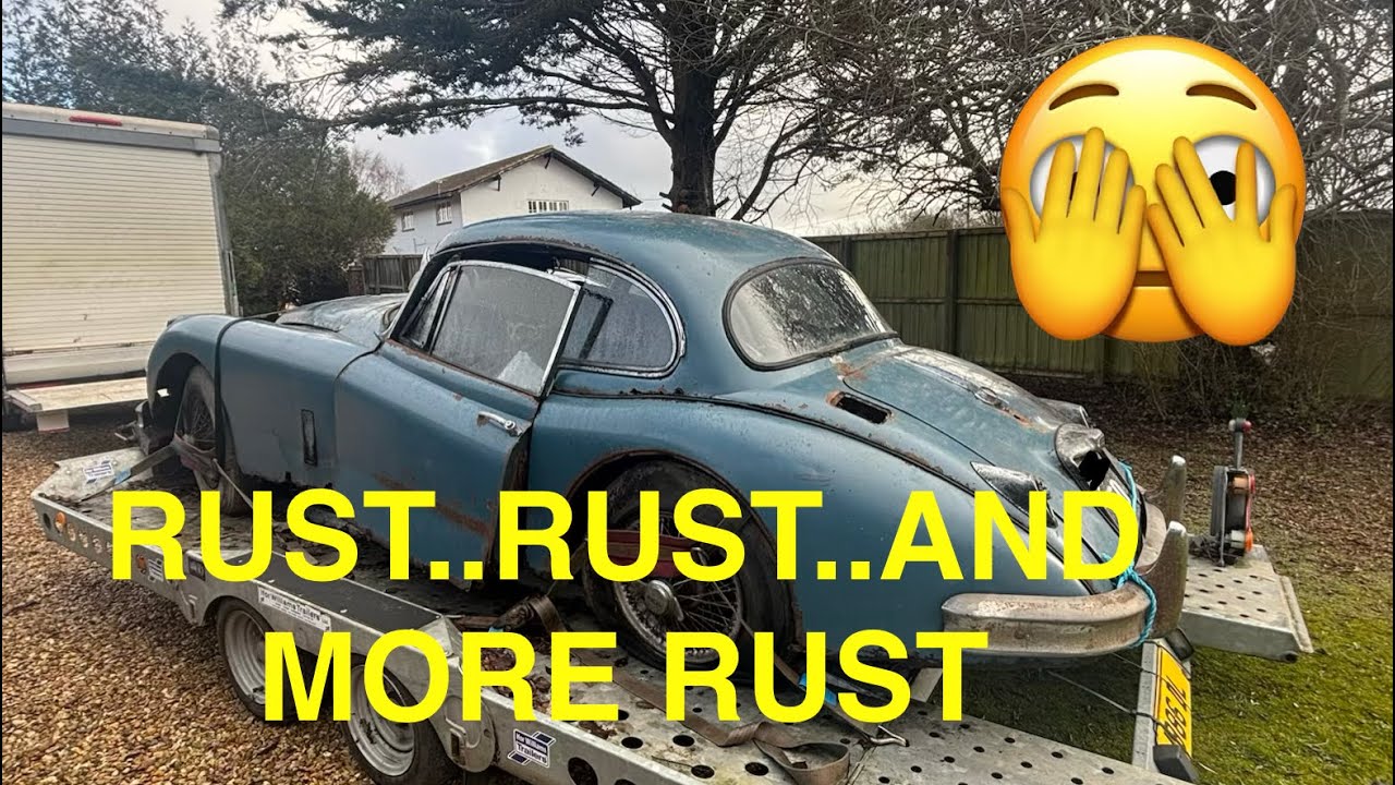 Start of the restoration of my jaguar XK150 , RUST!! And missing pistons. Episode.1 