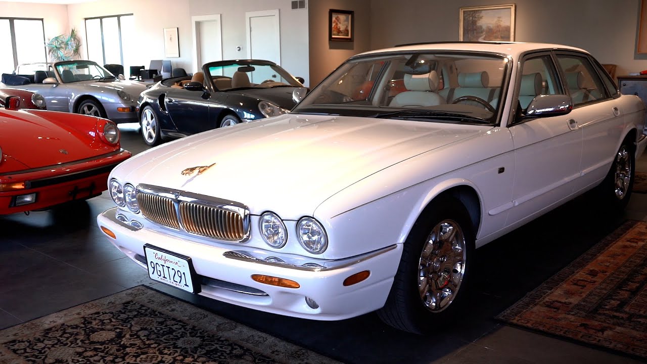 2003 Jaguar XJ8 Sedan (900075) - Walkaround | Daniel Schmitt & Co