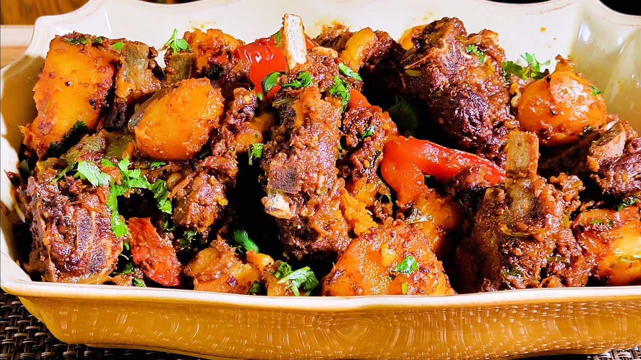 KENYAN GOAT PLATTER GOAT DRY FRY WITH POTATOES AND PEPPERS MBUZI