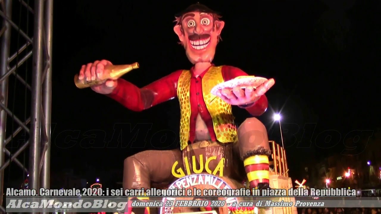 Alcamo, Carnevale 2020: i sei carri allegorici e le coreografie in piazza della Repubblica