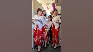 Foto seru bareng Pramugari Cantik Batik Air 🥰✌️ #cabincrewjobs
