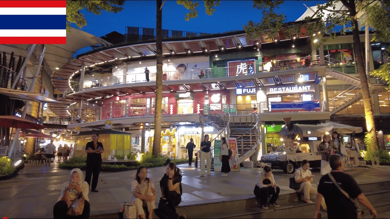 Bangkok Evening Walk in Thailand 🇹🇭 | From Ari BTS to Saphan Kwai Food Markets | Bangkok 4K Tour