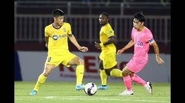 Phan Văn Đức chấn thương ngay trước giờ hội quân đội tuyển Việt Nam