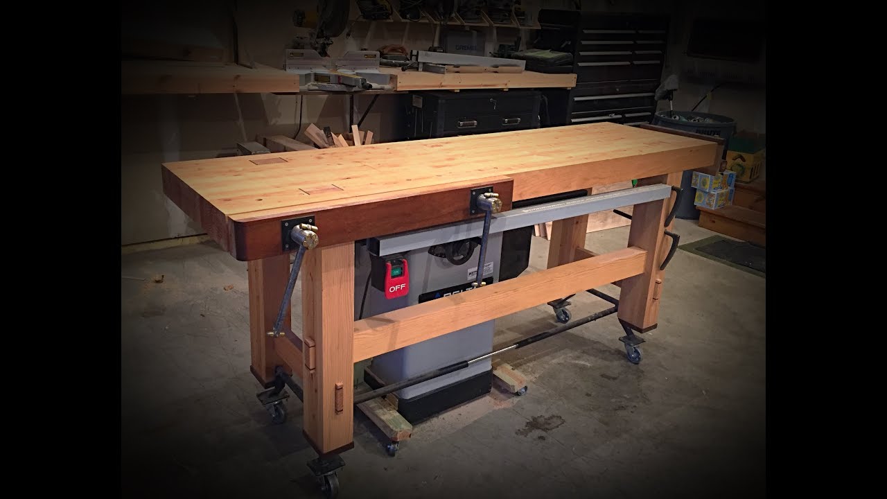 inexpensive woodworking workbench with mobile base and