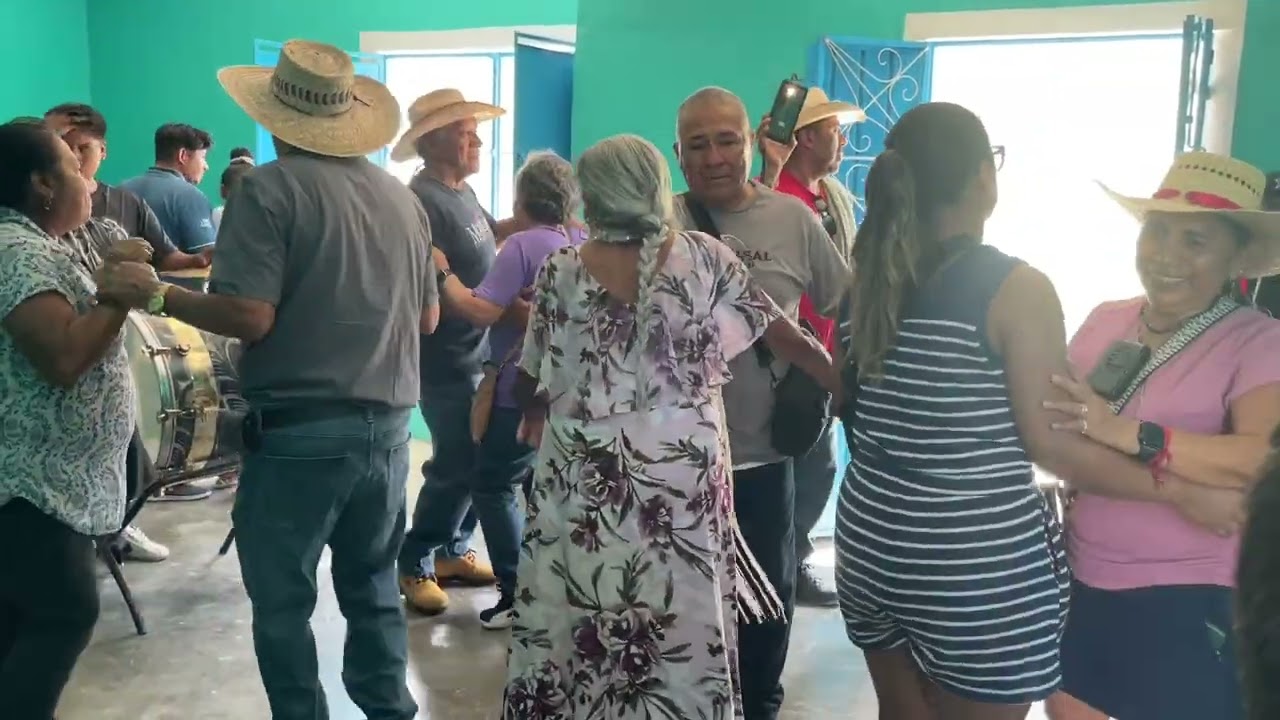 MÚSICA DE BANDA EN CASA DE FAMILIA HERNÁNDEZ 18/02/26