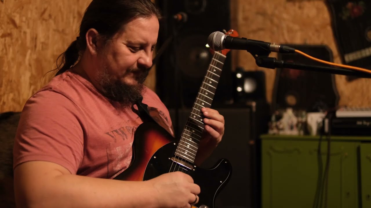 Dr Grzechu, Rzeka dzieciństwa