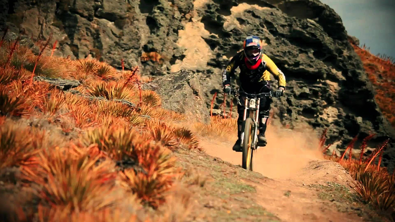 NHK DVD『激走モンブラン！ 166km山岳レース』 - YouTube