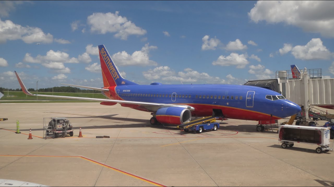 60 FPS Southwest Airlines Landing MCO! YouTube