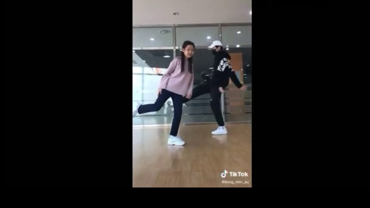 Foot shake TikTok dance tutorial King Min Su YouTube