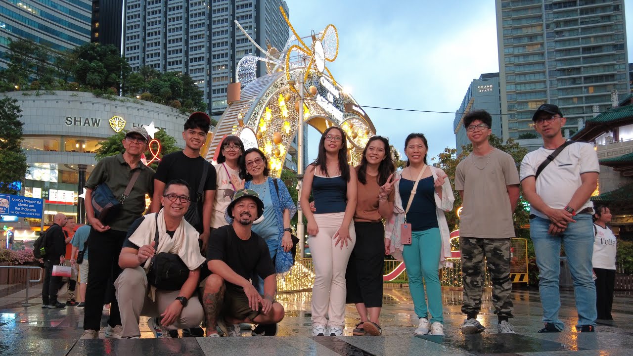 THE SAMBUDI’s : Christmas 2025, Singapore.