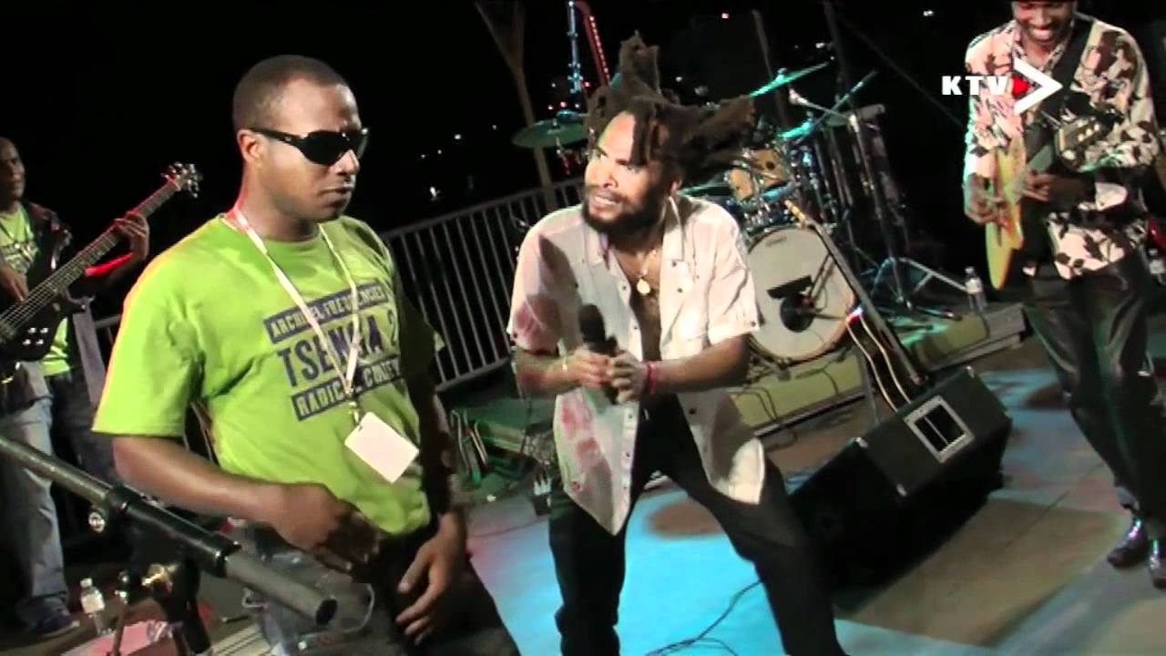 tsenga 2 concert mayotte afrika