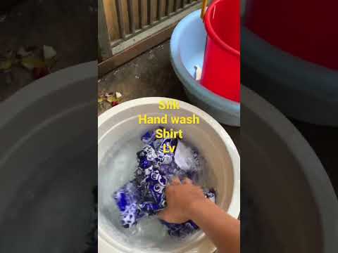Video Silk hand wash shirt lv. Giặt tay áo lụa hiệu - youtube