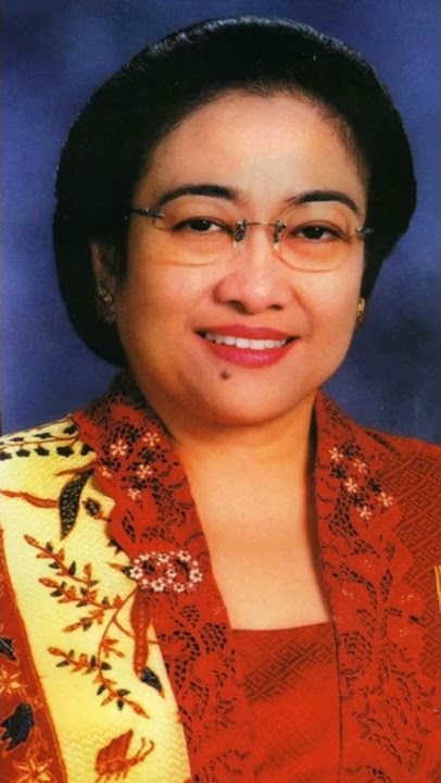 semoga dapat pap cewe rambut pendek   pake kacamata