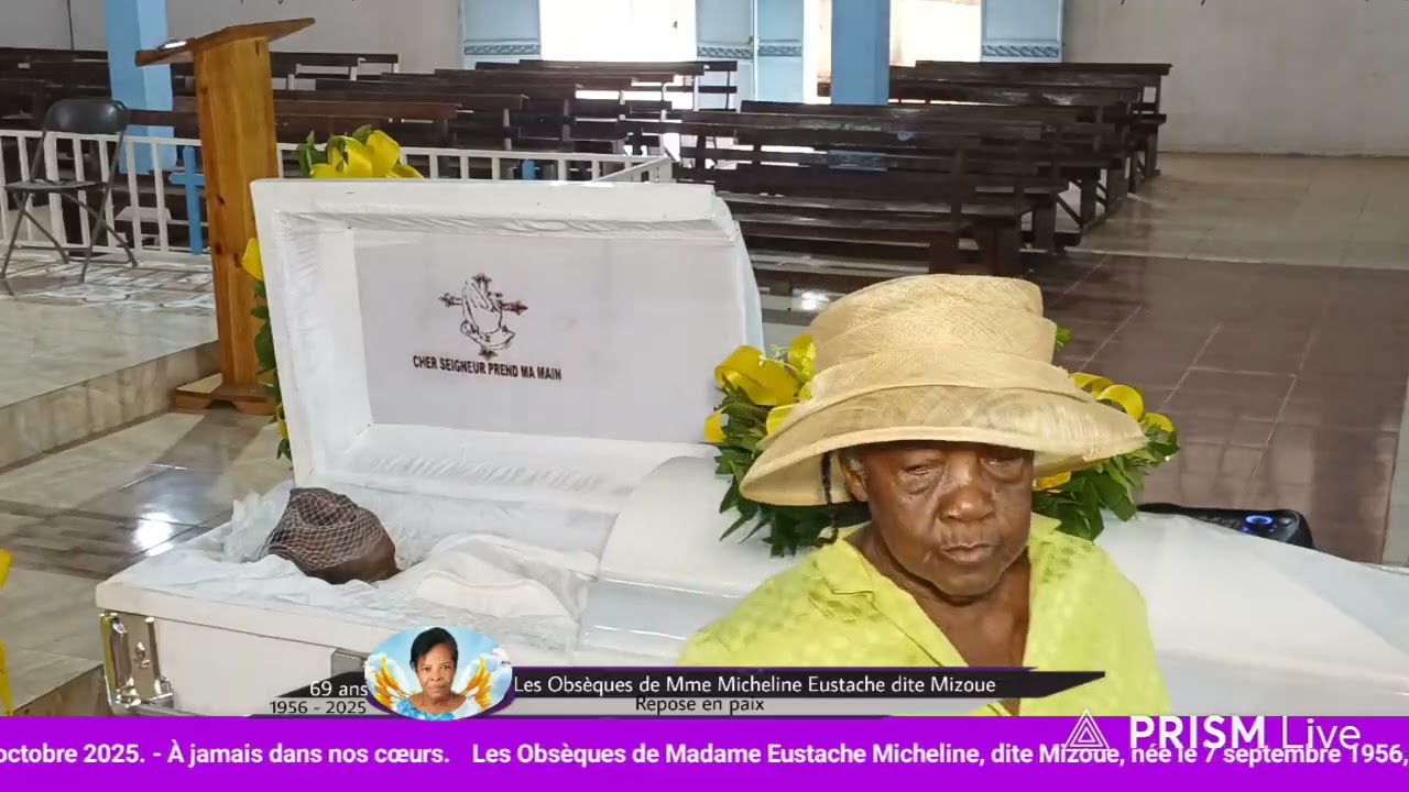 Les Obsèques de Mme Micheline Eustache dite Mizoue, présidée par REV.  père Romel EUSTACHE 
