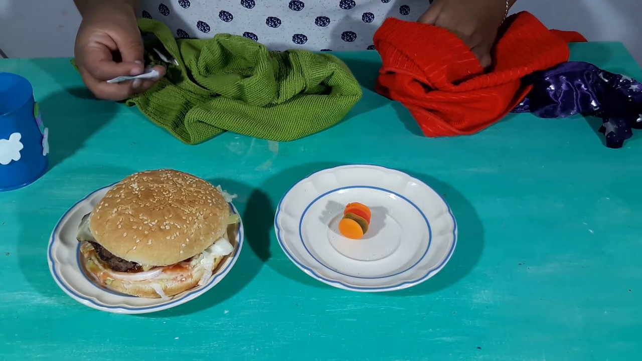 RETO COMIDA REAL VS COMIDA DE GOMITA // leer descripción