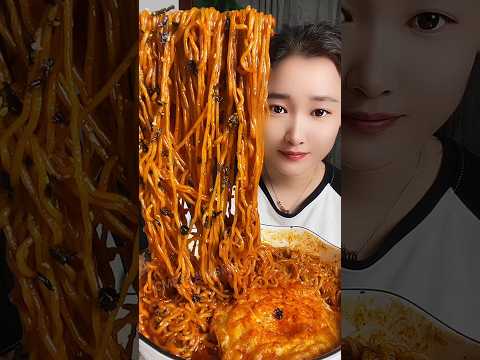 Fast Mukbang Spicy Noodles 🍜🔥 #mukbang #asmreating #shorts #foodvlog