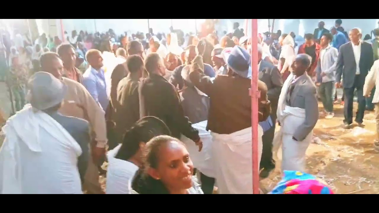 ኣምበሳ ሕዝም በለ ብድምፃዊ ርእሶም ገ/ስላሴ ምስ ጉሎምኻዳ ሓበን ድምቅ ጋይላ አብ ዓድግራት #lifeisbutadream #habesha #duet 