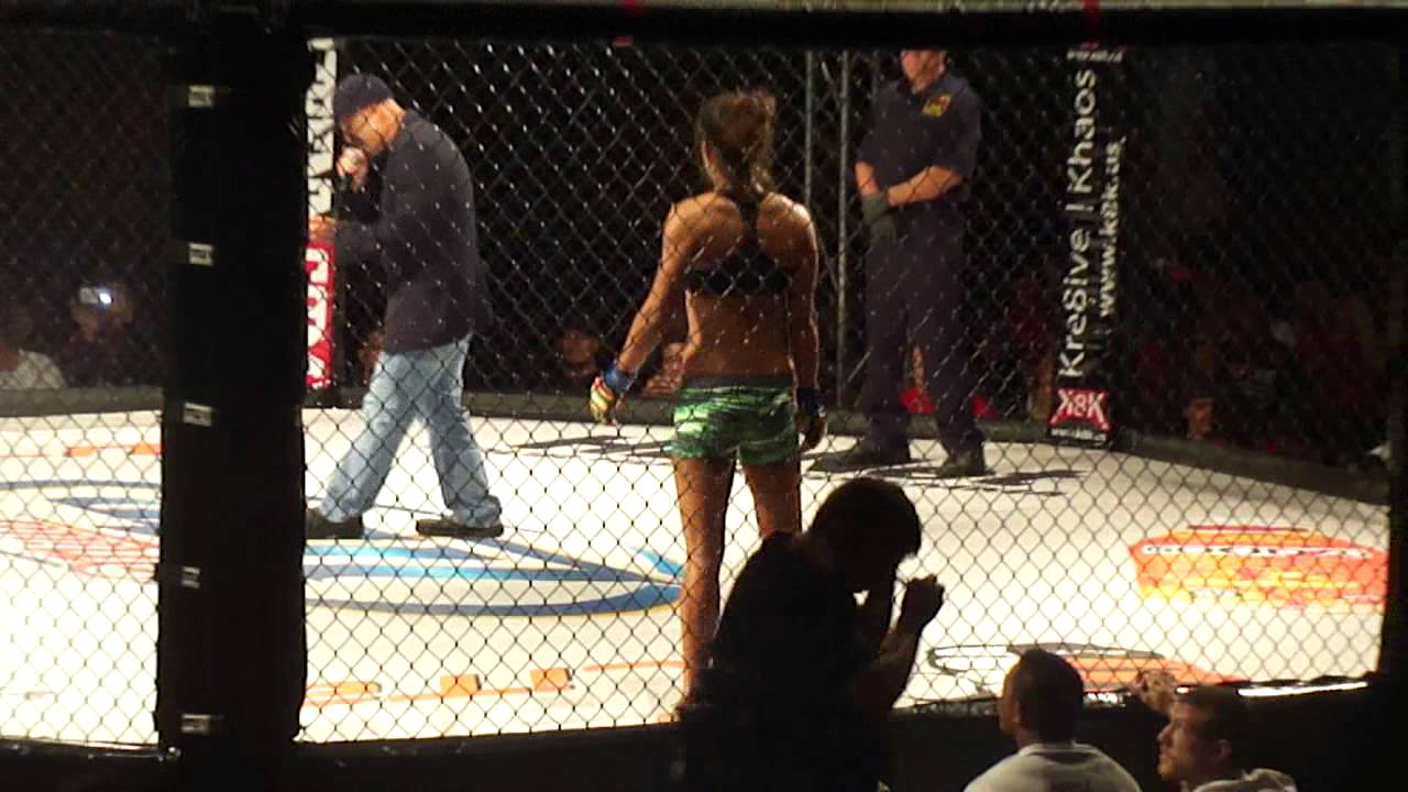 Just Scrap II 9/8/12 : Ka'ano Kulukulualani vs. Melanie V