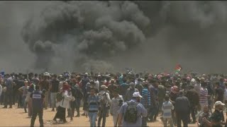 At least 60 Palestinians killed in Gaza border protests screenshot 3