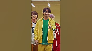 How fast he changed his expression!! 😨 #thv #taehyung #bts #armies #btsarmy #edits