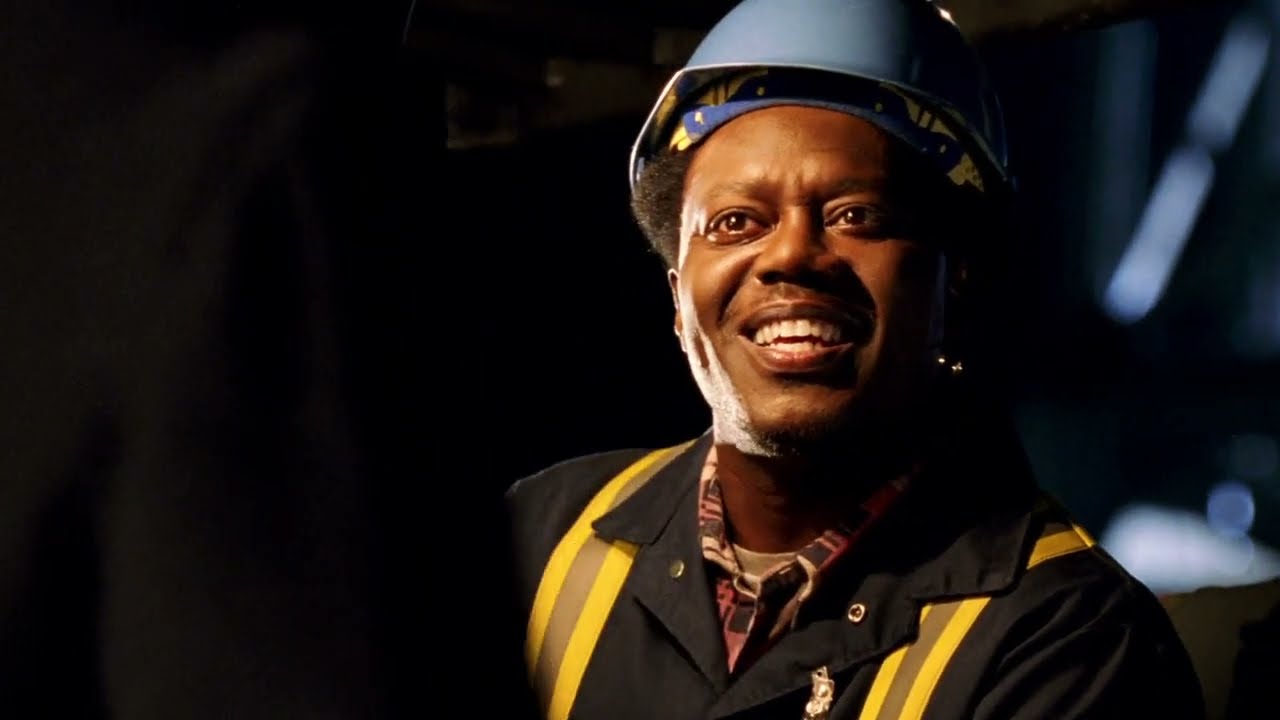 Charlie's Angels: Full Throttle (2003) / "Irish Spring"