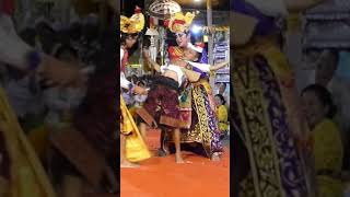 Joget bali - bocil lucu ngakak #shorts #taksubali #joget #ngakak #lucu #barong #taribali #humor