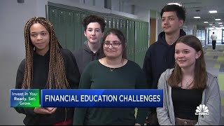 High school classes in financial literacy use real-world examples to teach budgeting