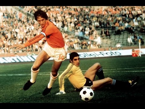 Johan Cruijff - The Prophet of the Goal...The White Pelè