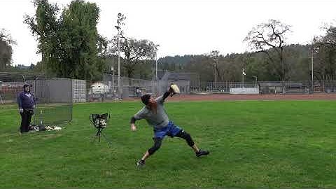 Does Long Toss Look Better in Slow Motion | ROBBY ROWLAND