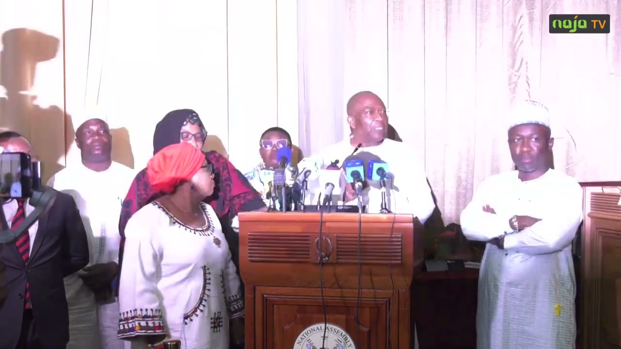 Scandale à l'Assemblée Nationale:Le passage du PM bloqué par l'opposition fâchée