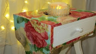 http://upcycledecoupage.com/ Furniture Makeover your own work of art! Works on chairs, tables, head boards and plant stands like I 