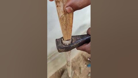 How to hand an axe handle with a cross wedge for hardwood #woodworking #shorts #wood #amazing #work