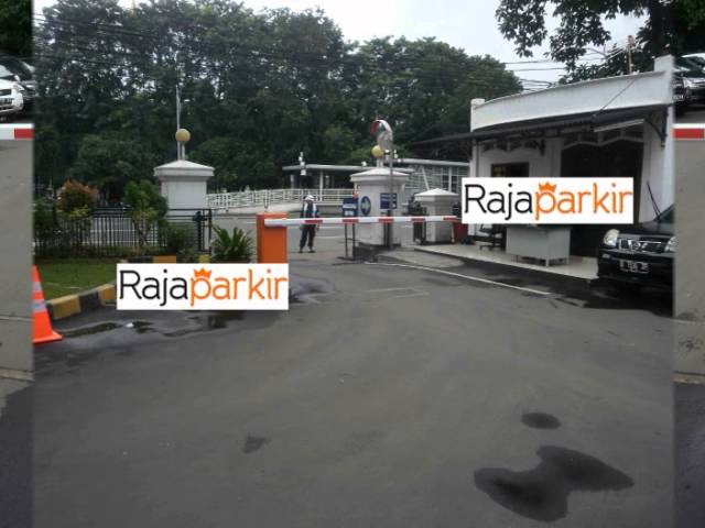 PALANG PARKIR I BARRIER GATE I SOFTWARE PARKIR I DISTRIBUTOR PARKIR I PERALATAN PARKIR I KNKT class=